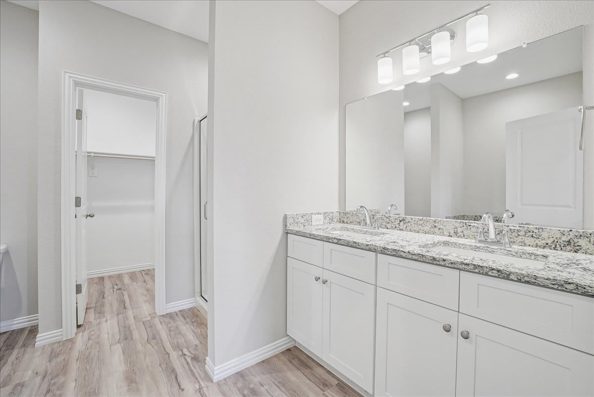 4806 Delano Street – photo 4