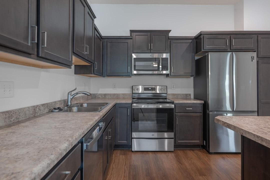 184 Old Pond Road – photo 3