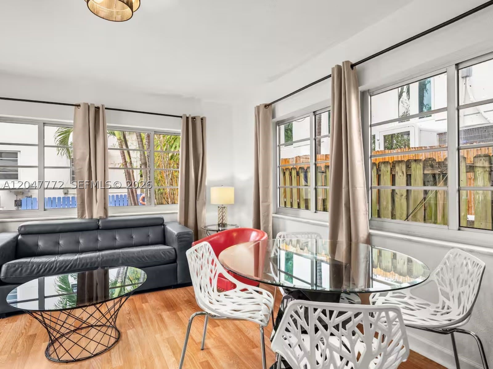 1032 Michigan Ave – photo 5