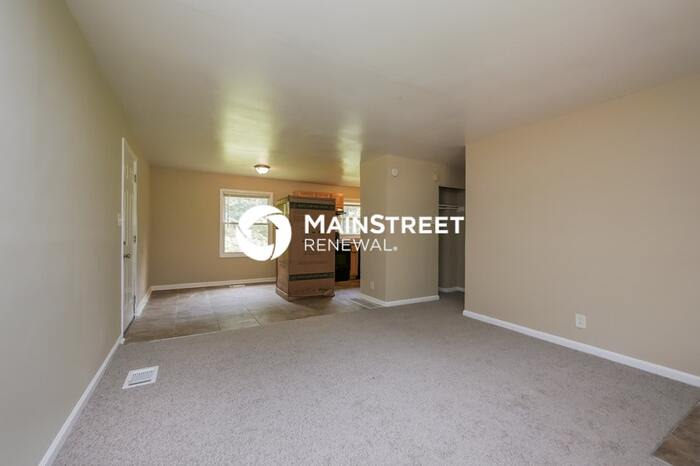 2374 Baywood Drive Southeast – photo 3