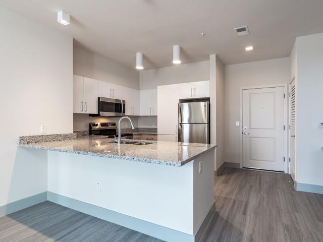 Lofts at South Lake – photo 5
