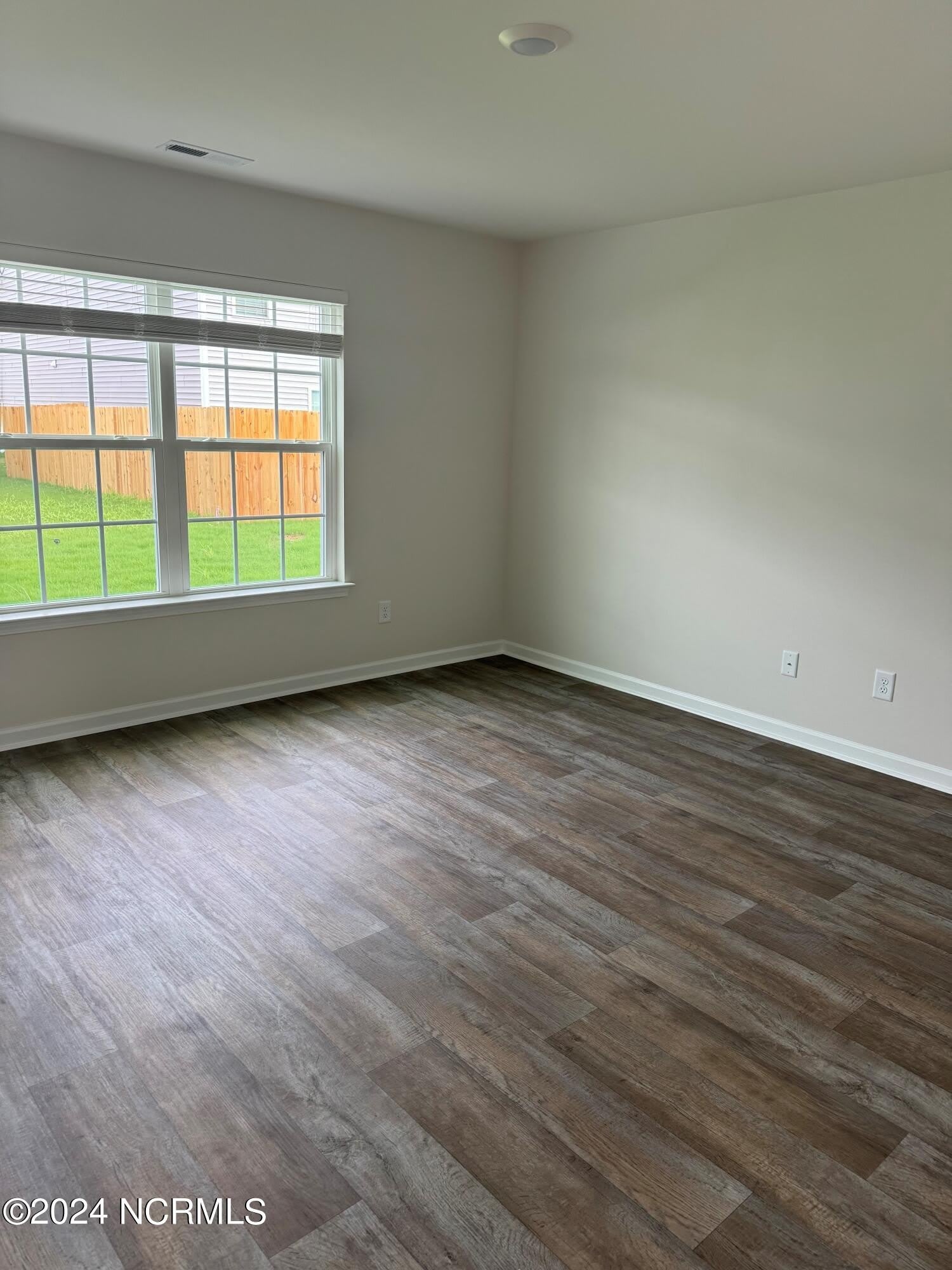 2225 Montalvan Drive – photo 4