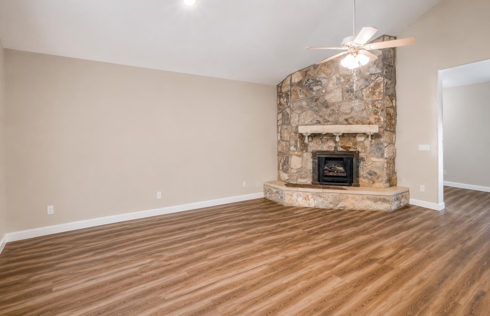 120 Meadowlakes – photo 2