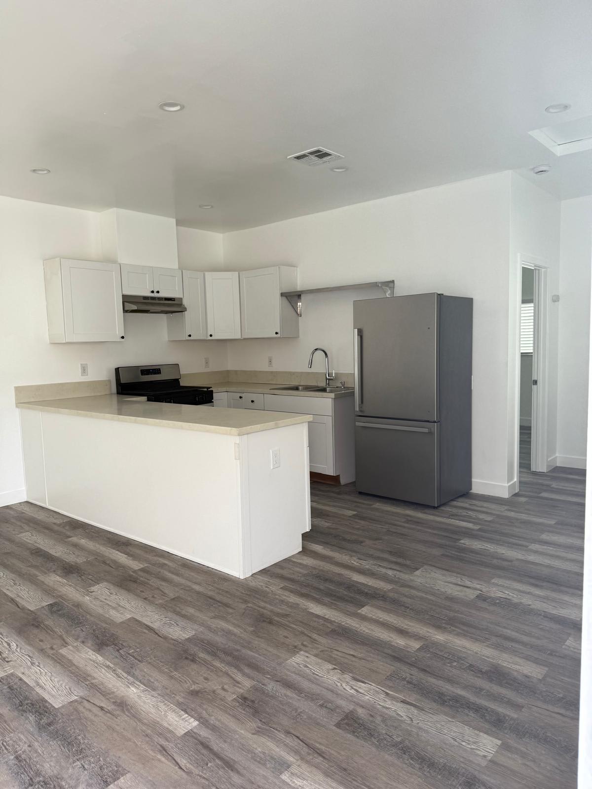 1122 E. 27th St. – photo 2