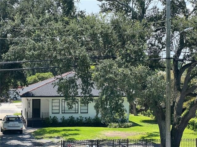 7924 LINCOLN BEACH Boulevard – photo 2