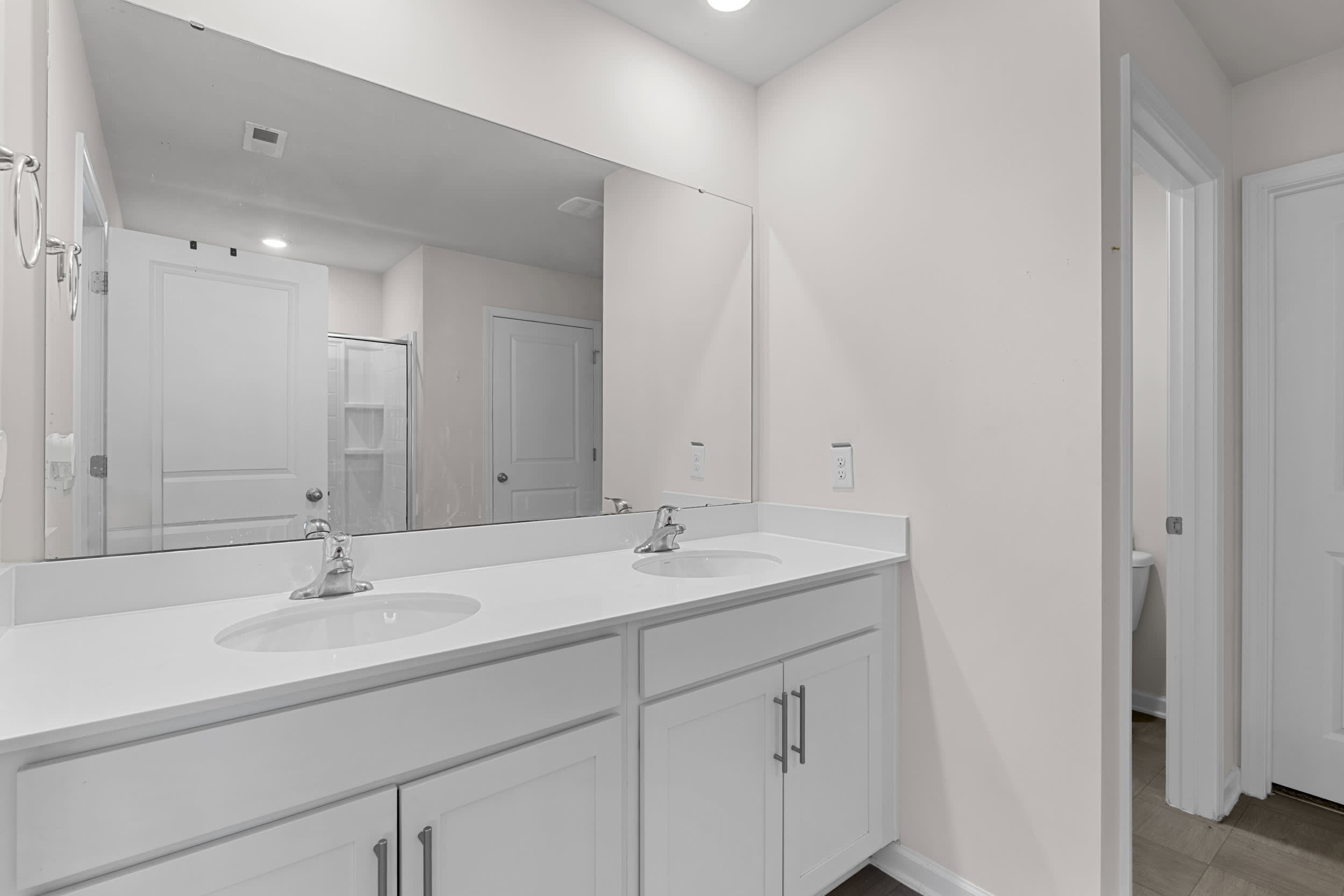 2097 Elmridge Rd – photo 5