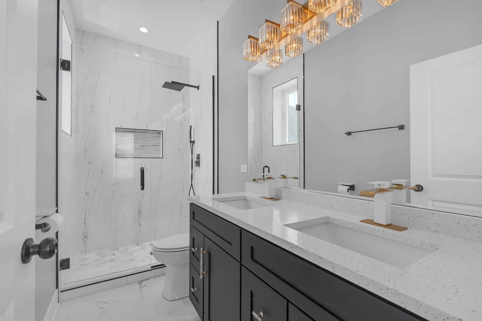 4827 S Saint Lawrence Avenue – photo 4