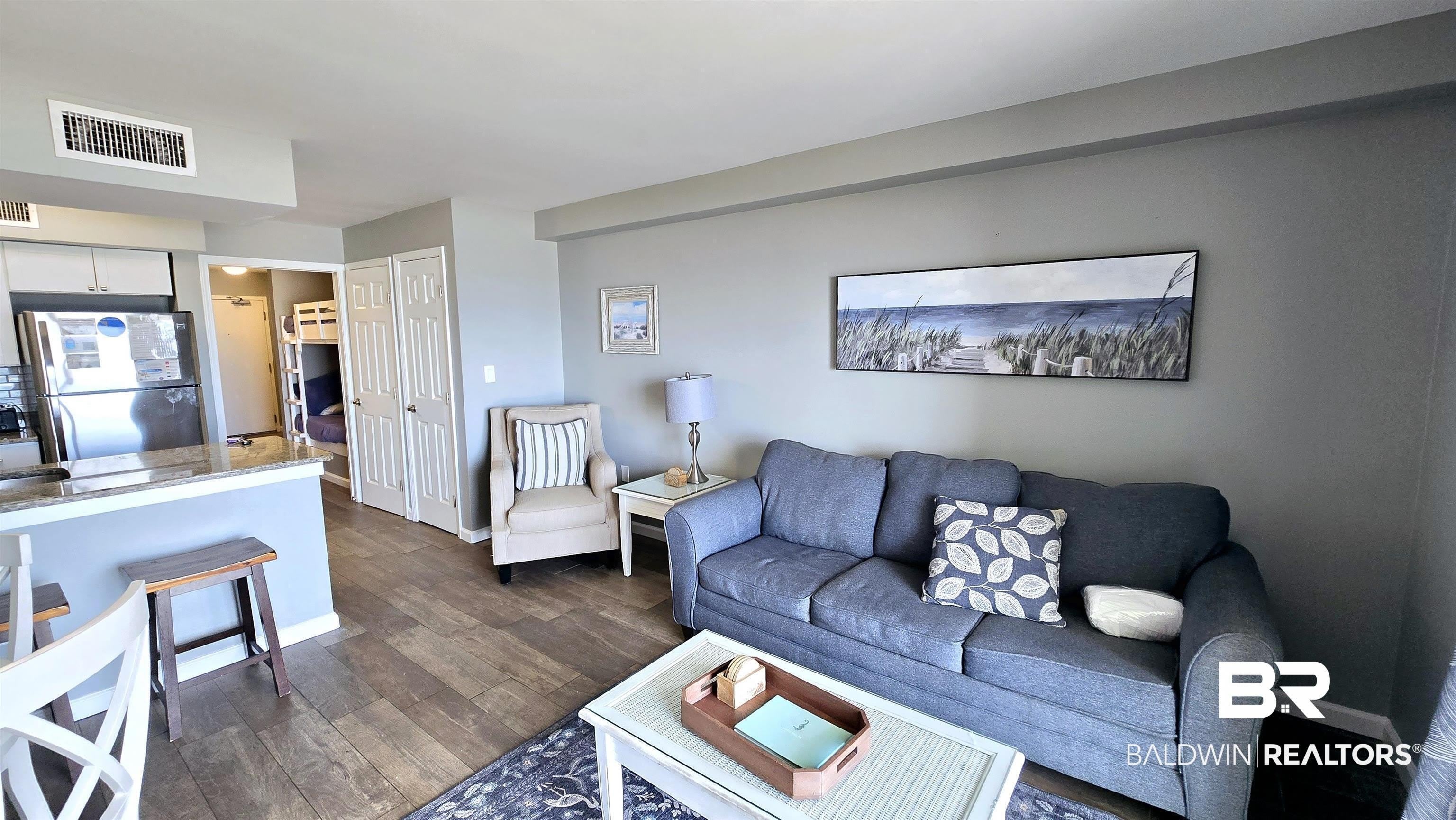 1117 W Beach Boulevard – photo 2