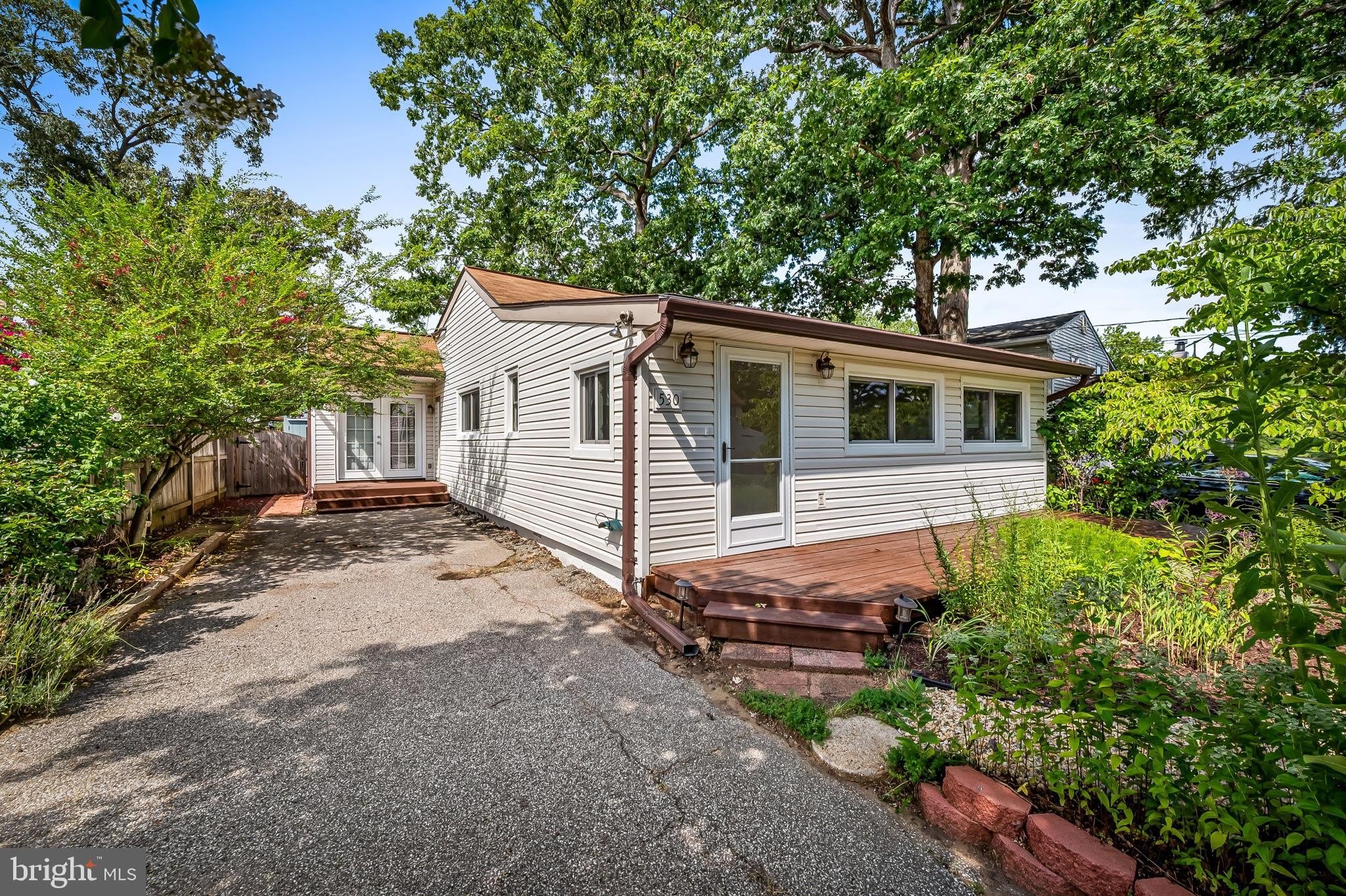 530 HIGHLAND Drive – photo 3
