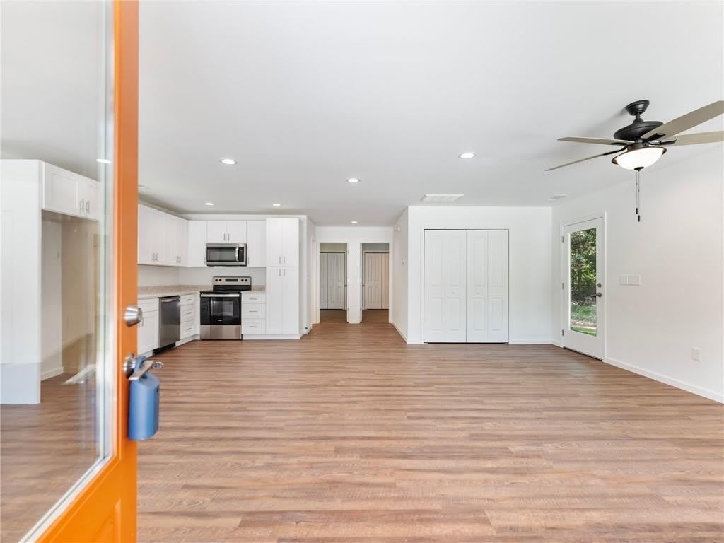 8083 Beachwood Drive – photo 3