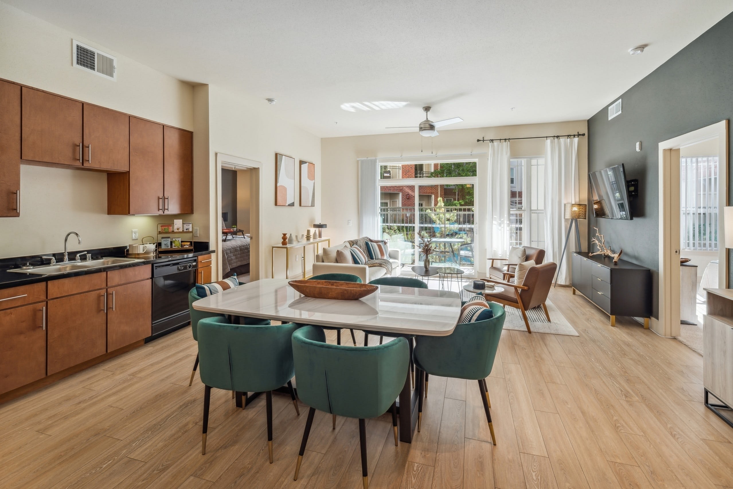 AMLI Park Avenue – photo 1
