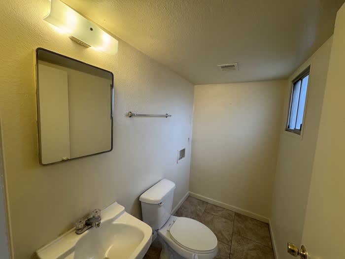 4606 North 71St Lane – photo 3