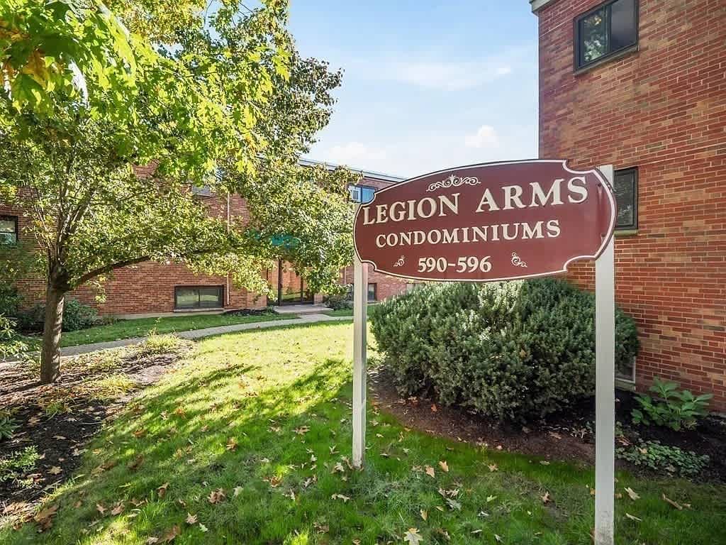592 American Legion Hwy Apt 2 – photo 4
