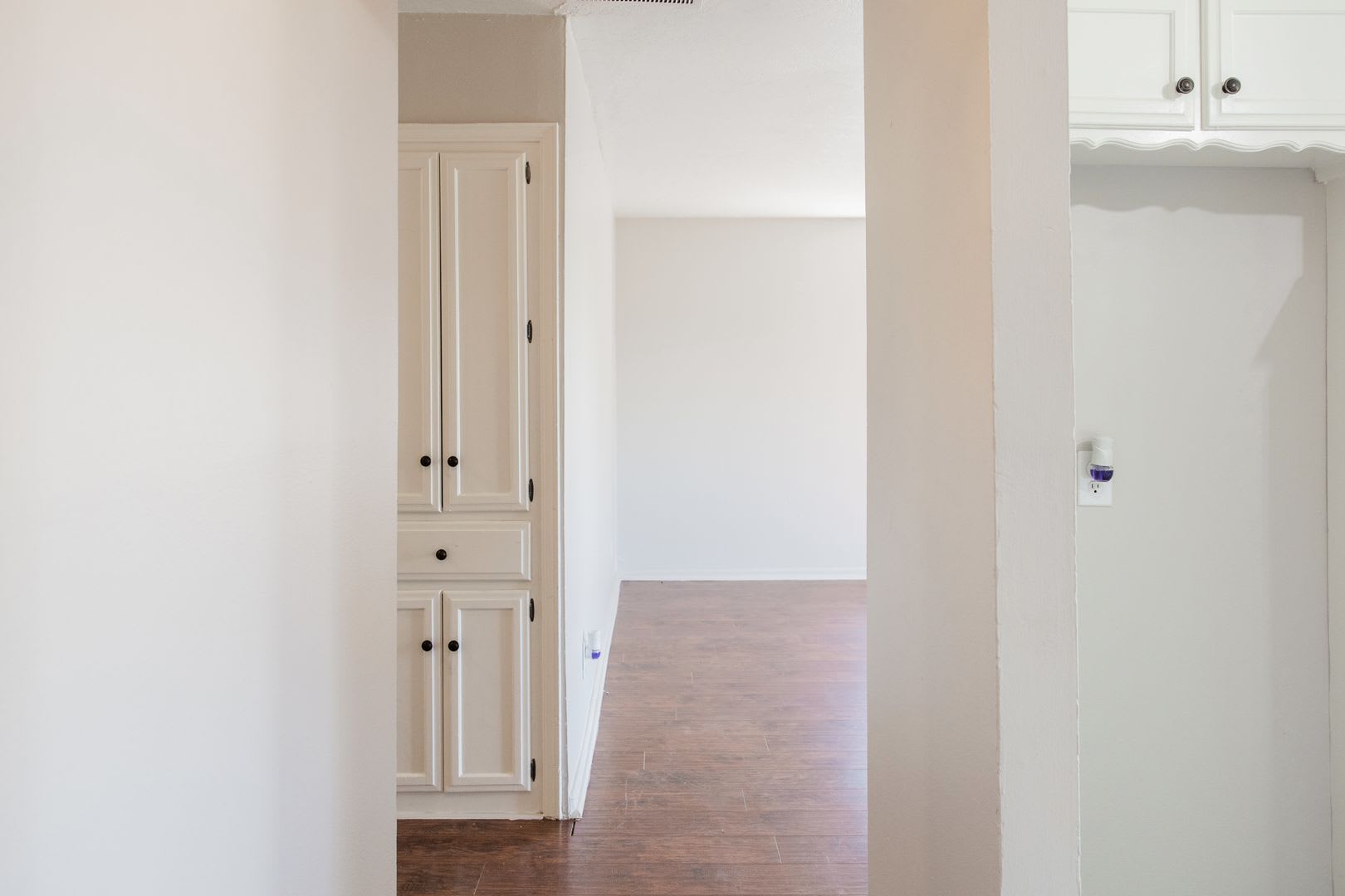 Beautiful home for lease near Hefner & Penn – photo 5