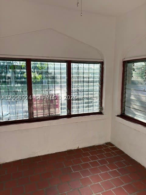 125 NW 7th Ave – photo 4