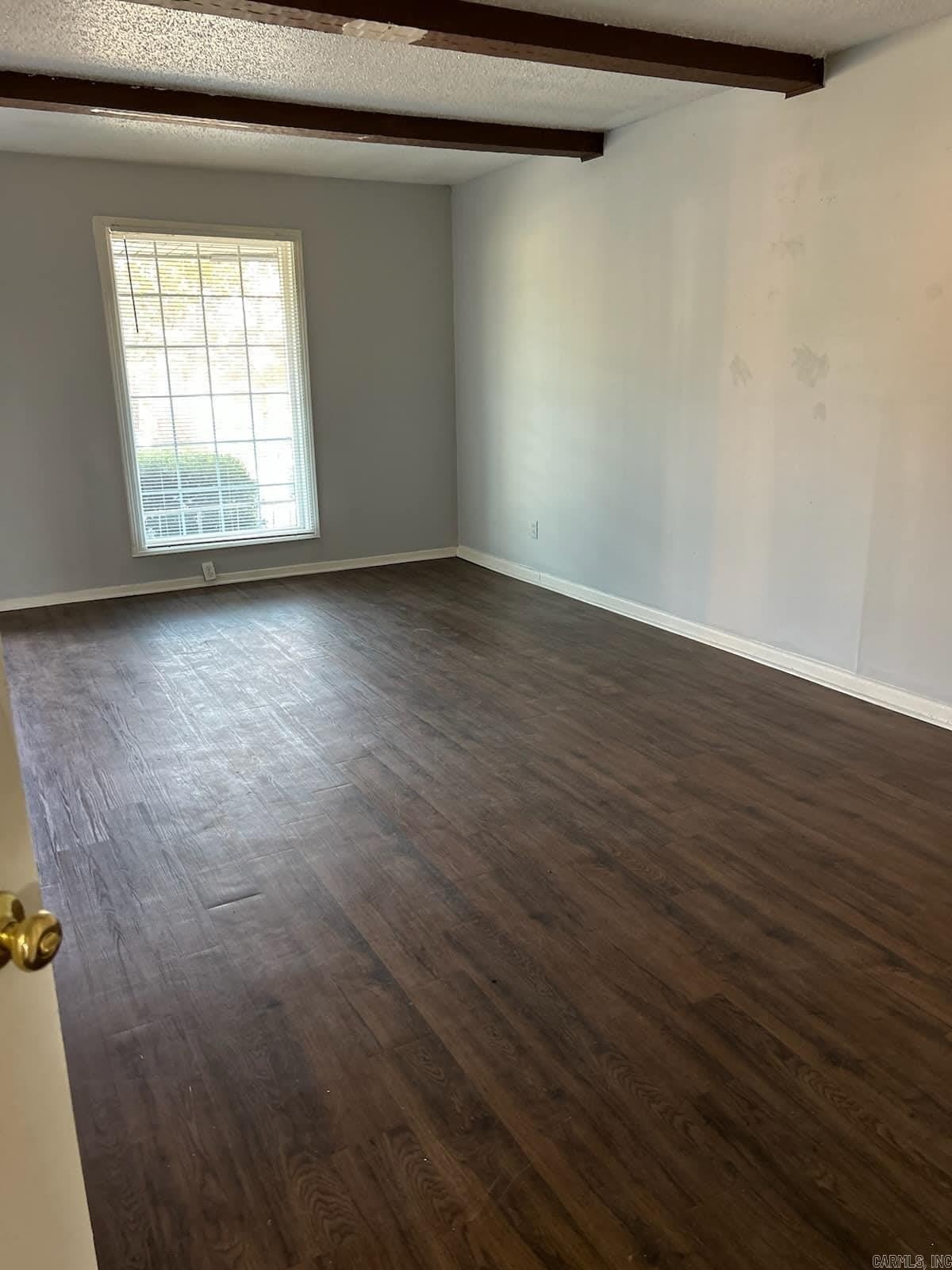 1800 Sanford Drive – photo 2