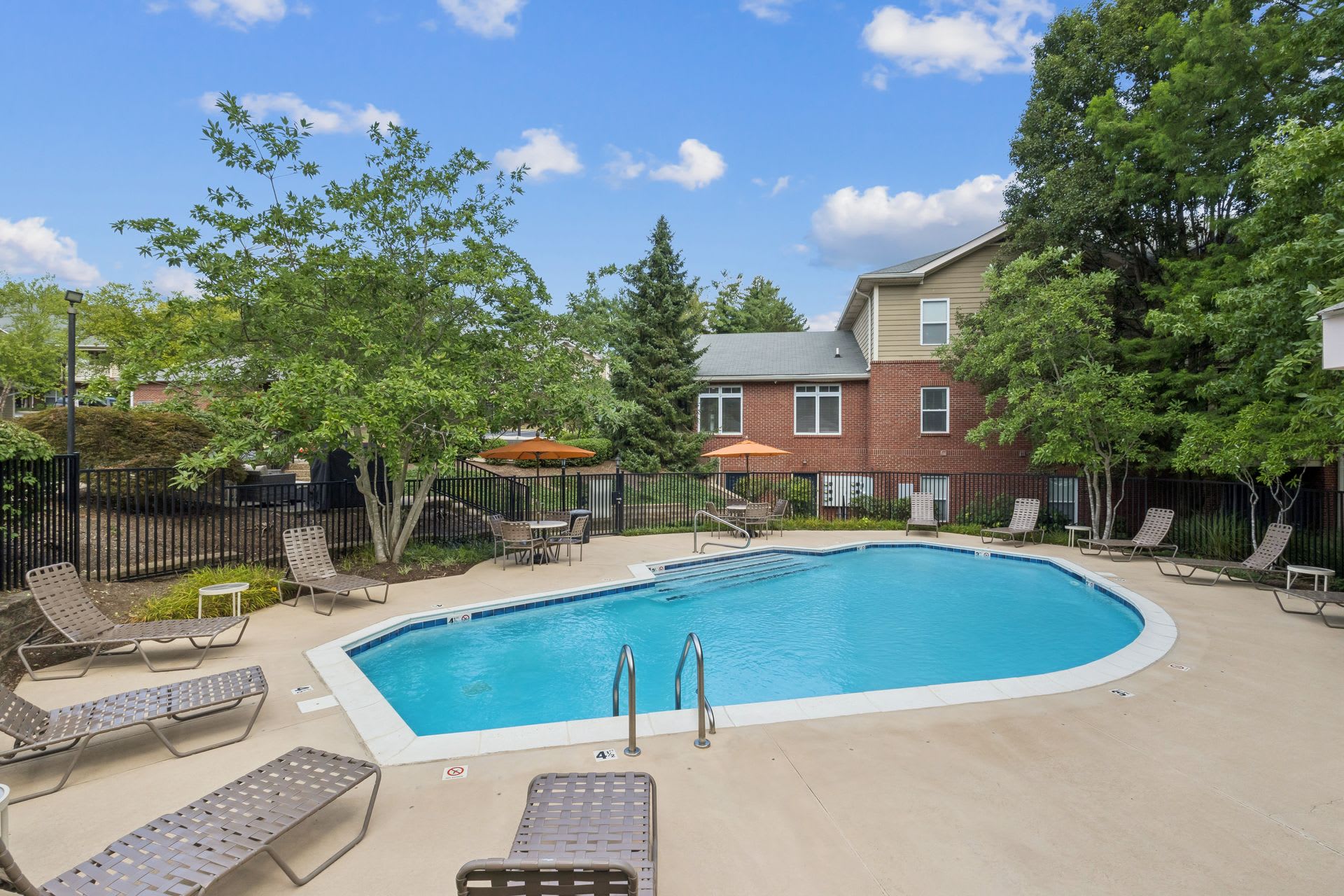 Aspenwood Apartments – photo 2