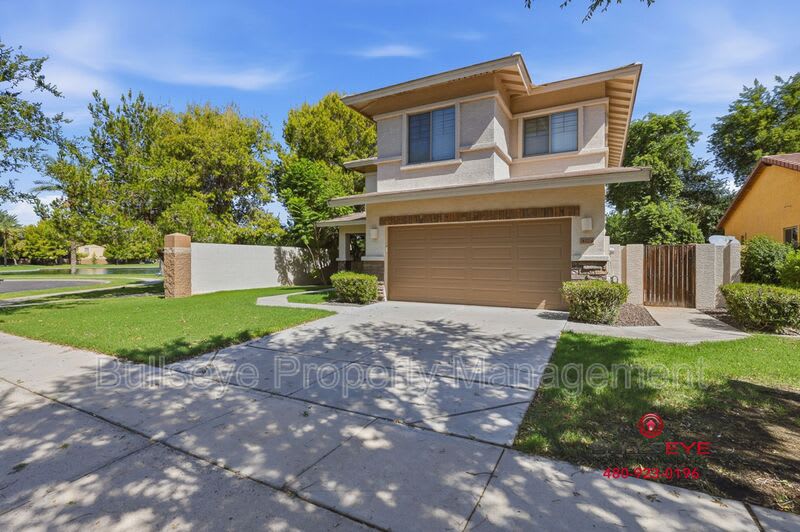 4224 E. Bruce Court – photo 2