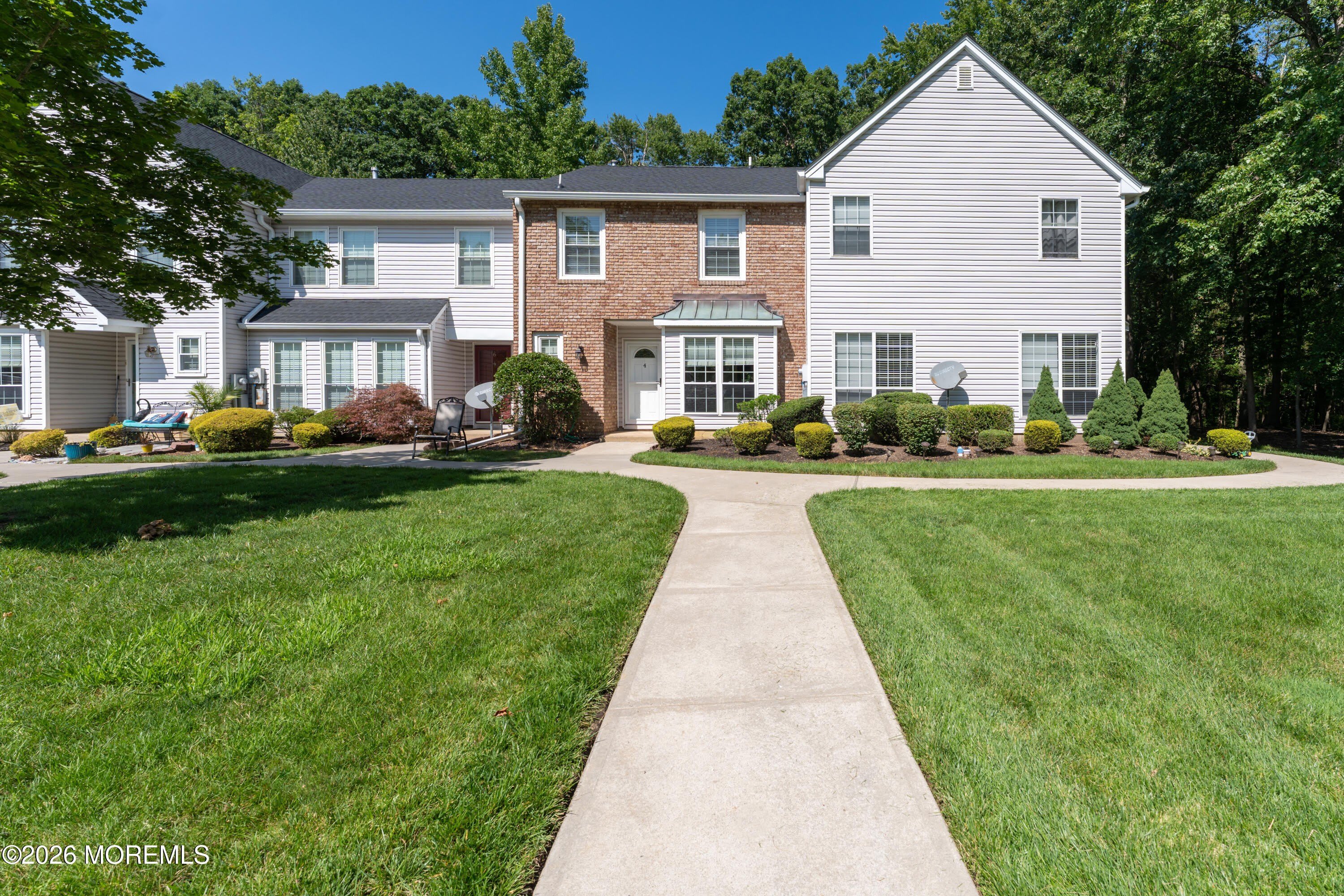 4 Vassar Place – photo 2