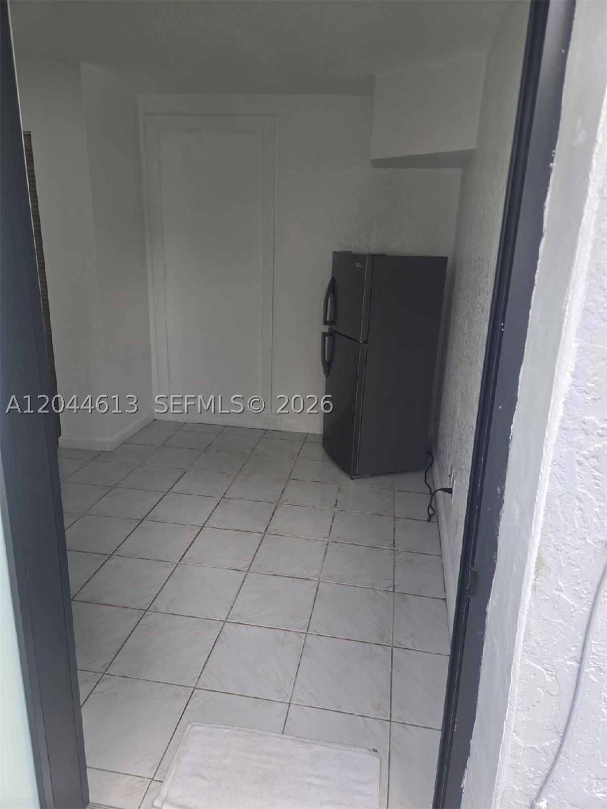 735 SULTAN AVE – photo 3