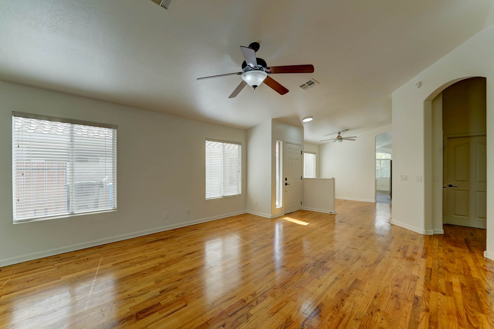 Coming Soon Stunning 3 Bed 2 Bath Home In Ahwatukee With Turf Yard And Amazing Views – photo 1
