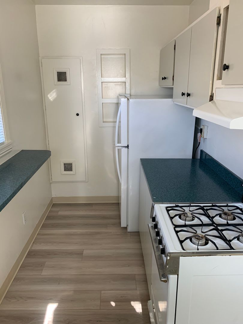 Perfect 1BD/1BA North Park Apartment w/ Private Patio & Garage! Only $1,995/month! – photo 4