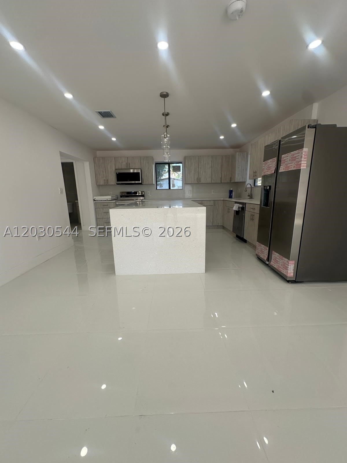 2041 Nw 190Th Ter – photo 5