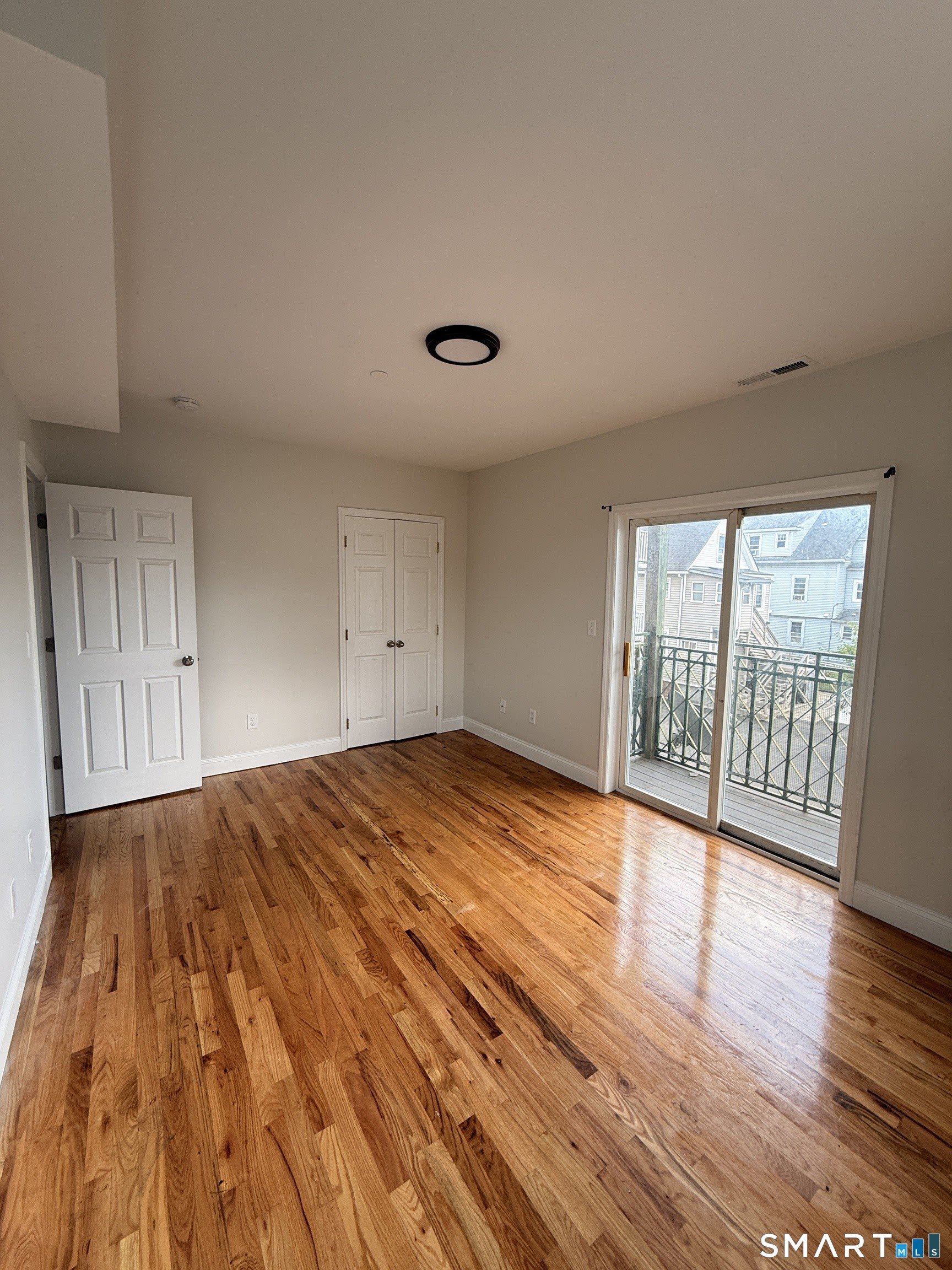 18 High Street – photo 1