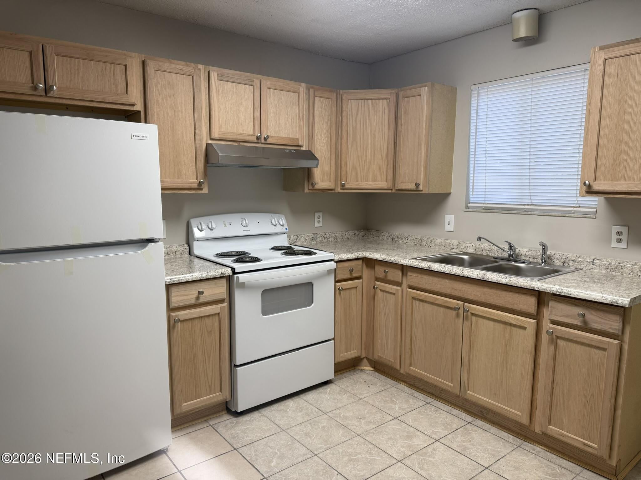 5120 WESTCHASE Court – photo 1