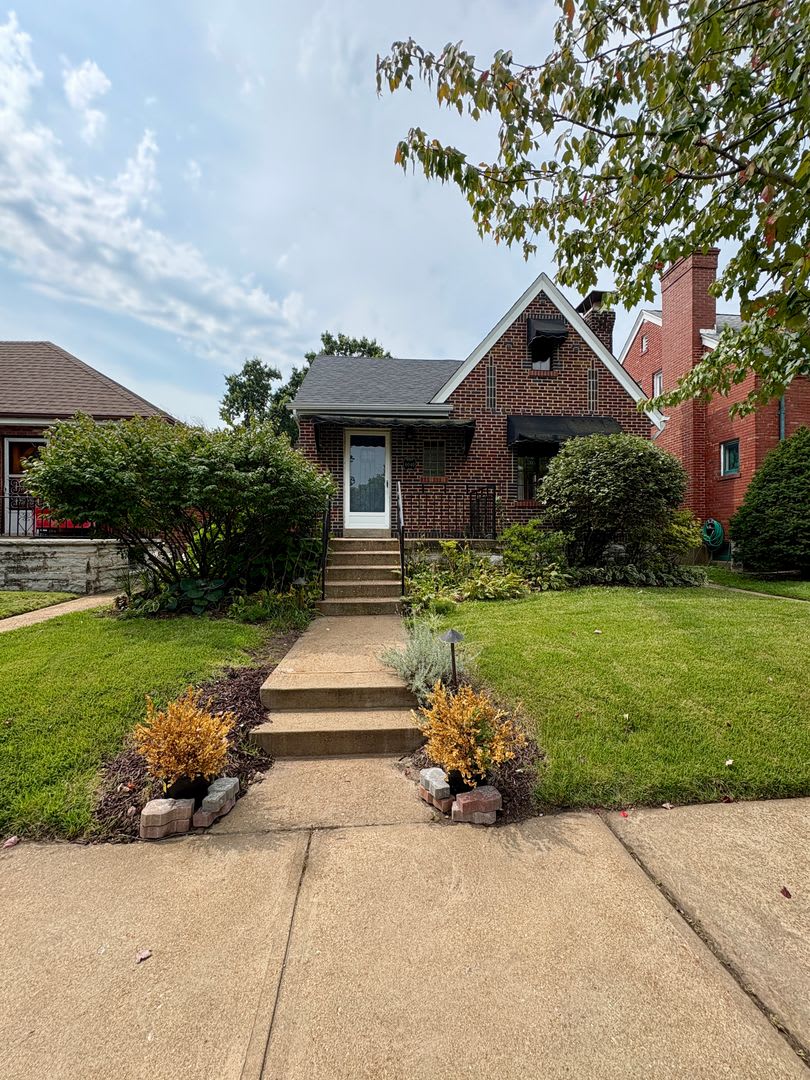 6040 MARQUETTE AVE – photo 1