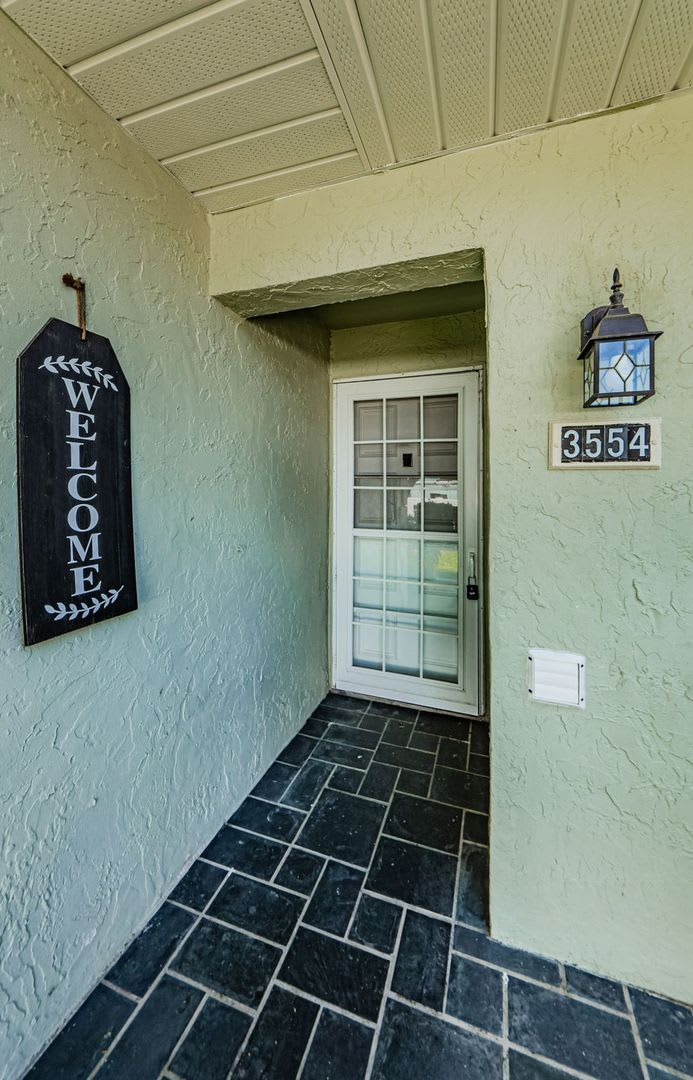 Beautiful 2 bed 2 bath in New Port Richey – photo 5