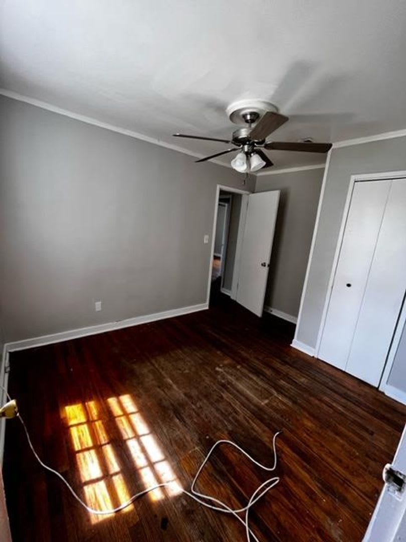 Charming 3BR/1BA Home Near VSU w/ Upgraded Kitchen & Hardwood Floors! – photo 5