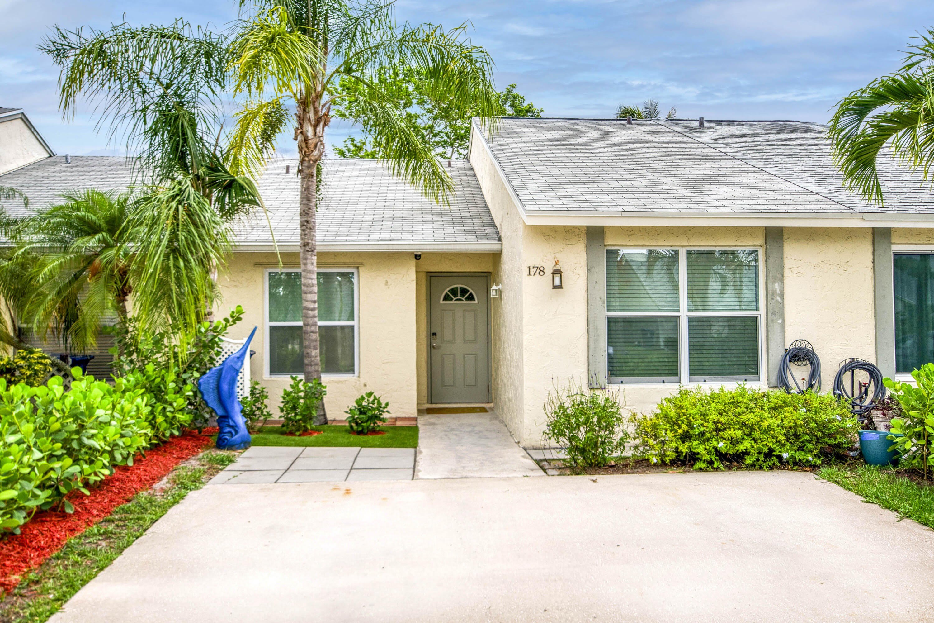 178 Pinewood Court – photo 1