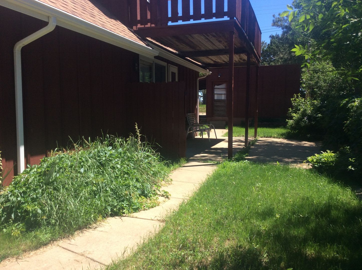 Charming 3 bedroom, 2.5 bath Single Family house – photo 3