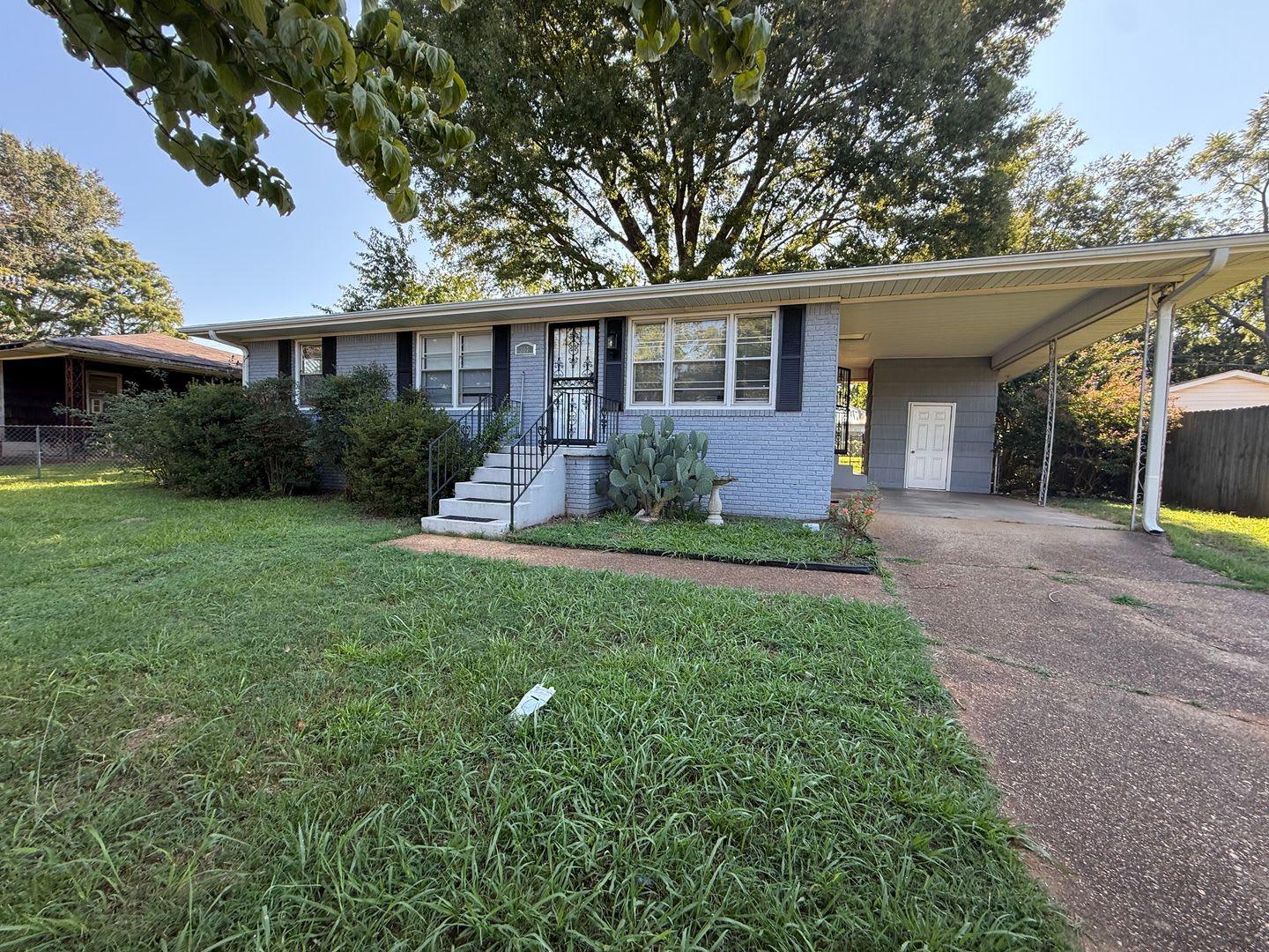 Now Available Charming 3 Bedroom 1 Bathroom Home In Muscle Shoals Al – photo 1