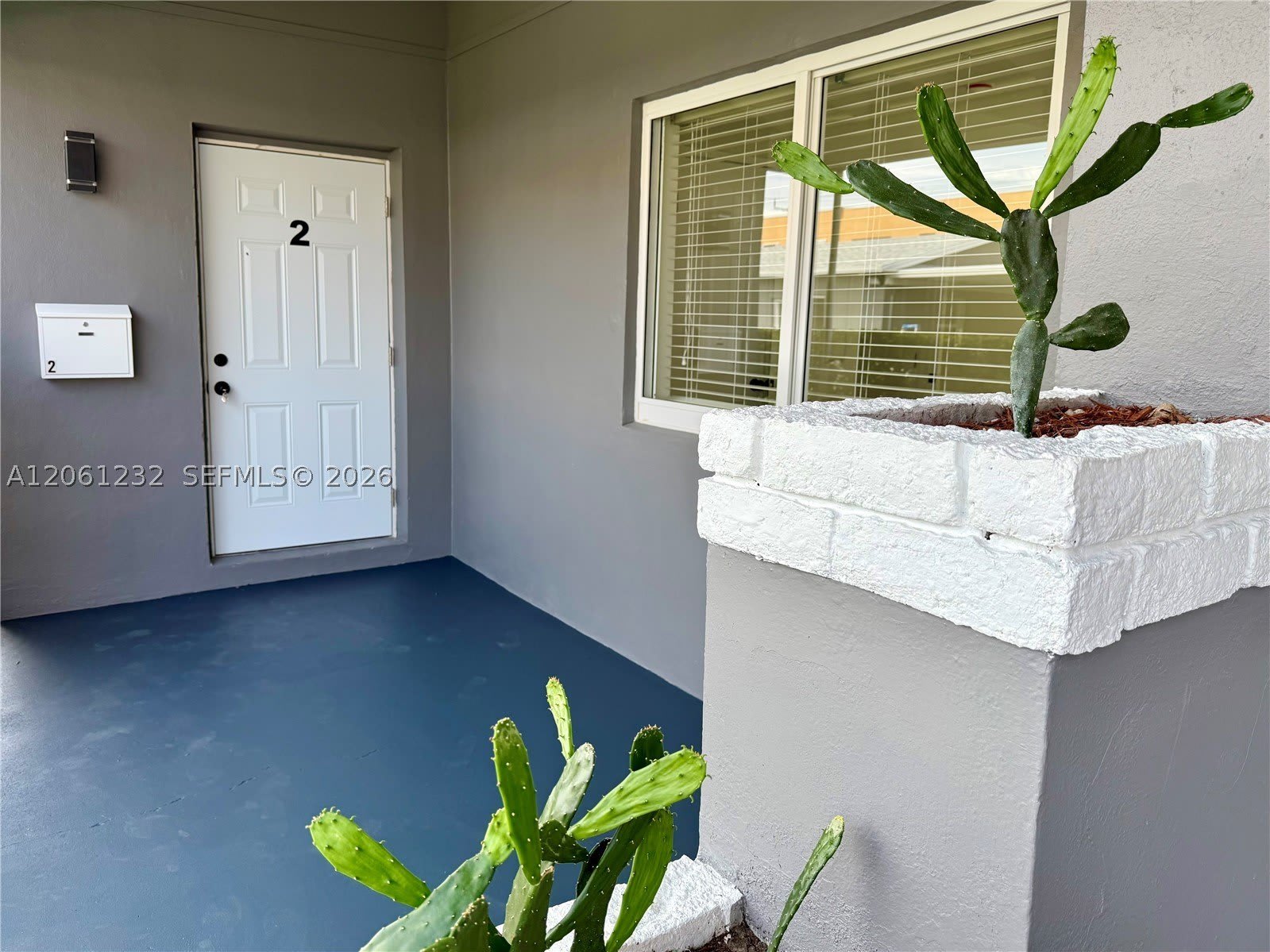 2215 Madison St – photo 2