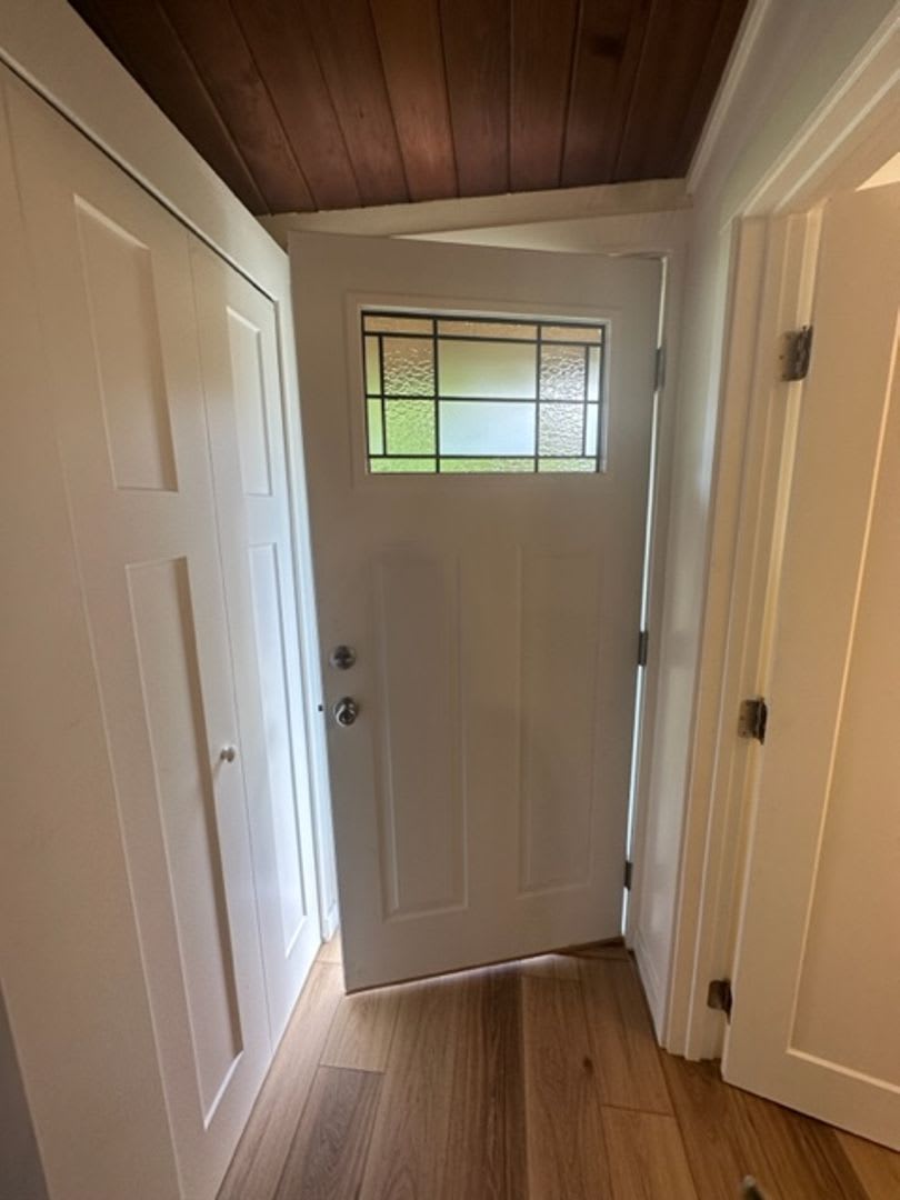15801Larch Way – photo 4