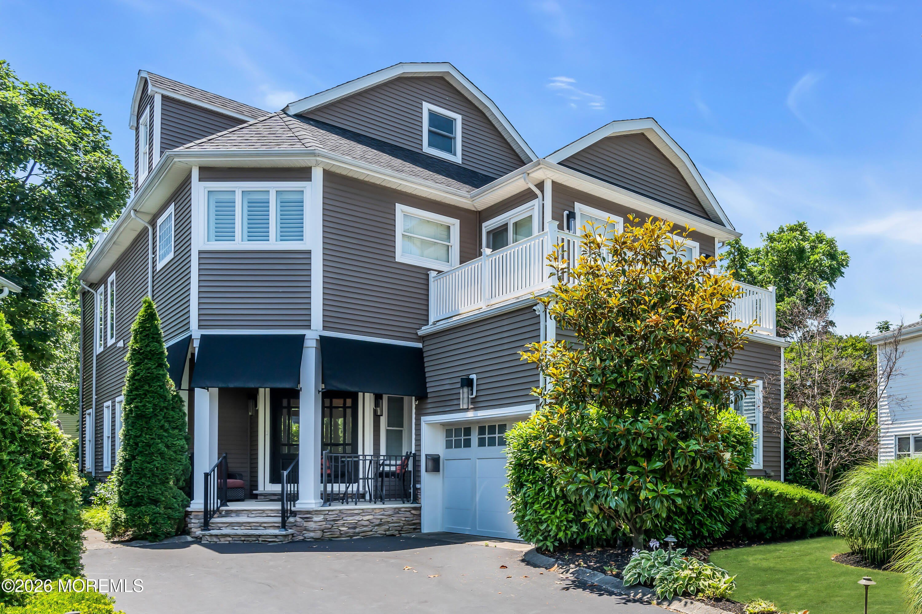 609 15th Avenue – photo 1