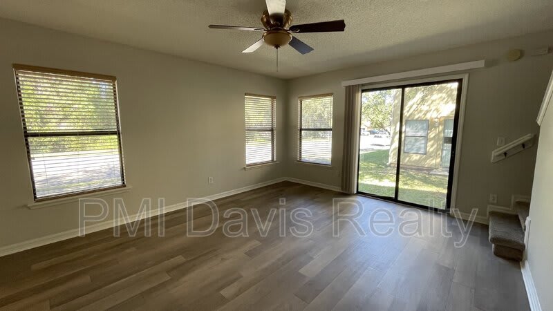 4609 Playschool Dr – photo 3
