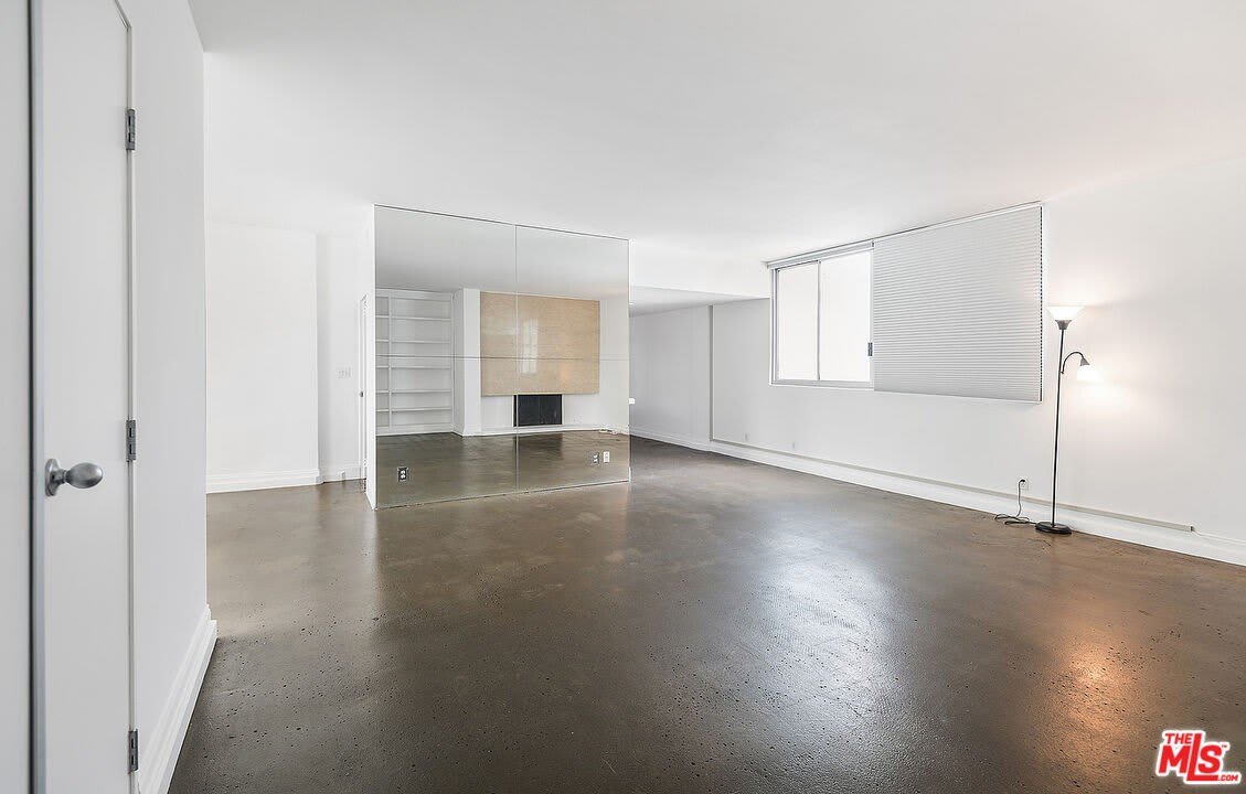 17366 W Sunset Blvd – photo 5