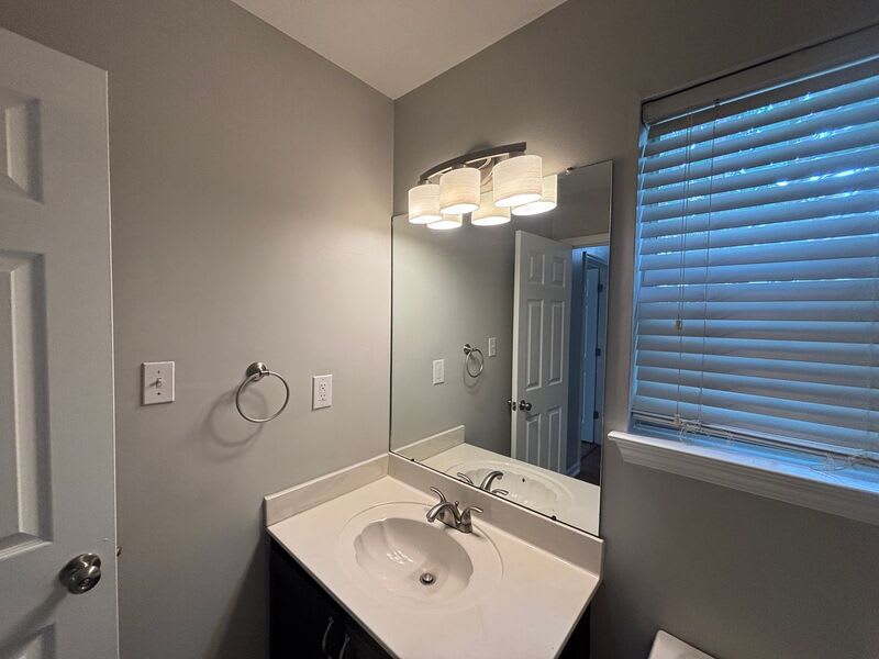 2573 Laurelcrest Dr – photo 3