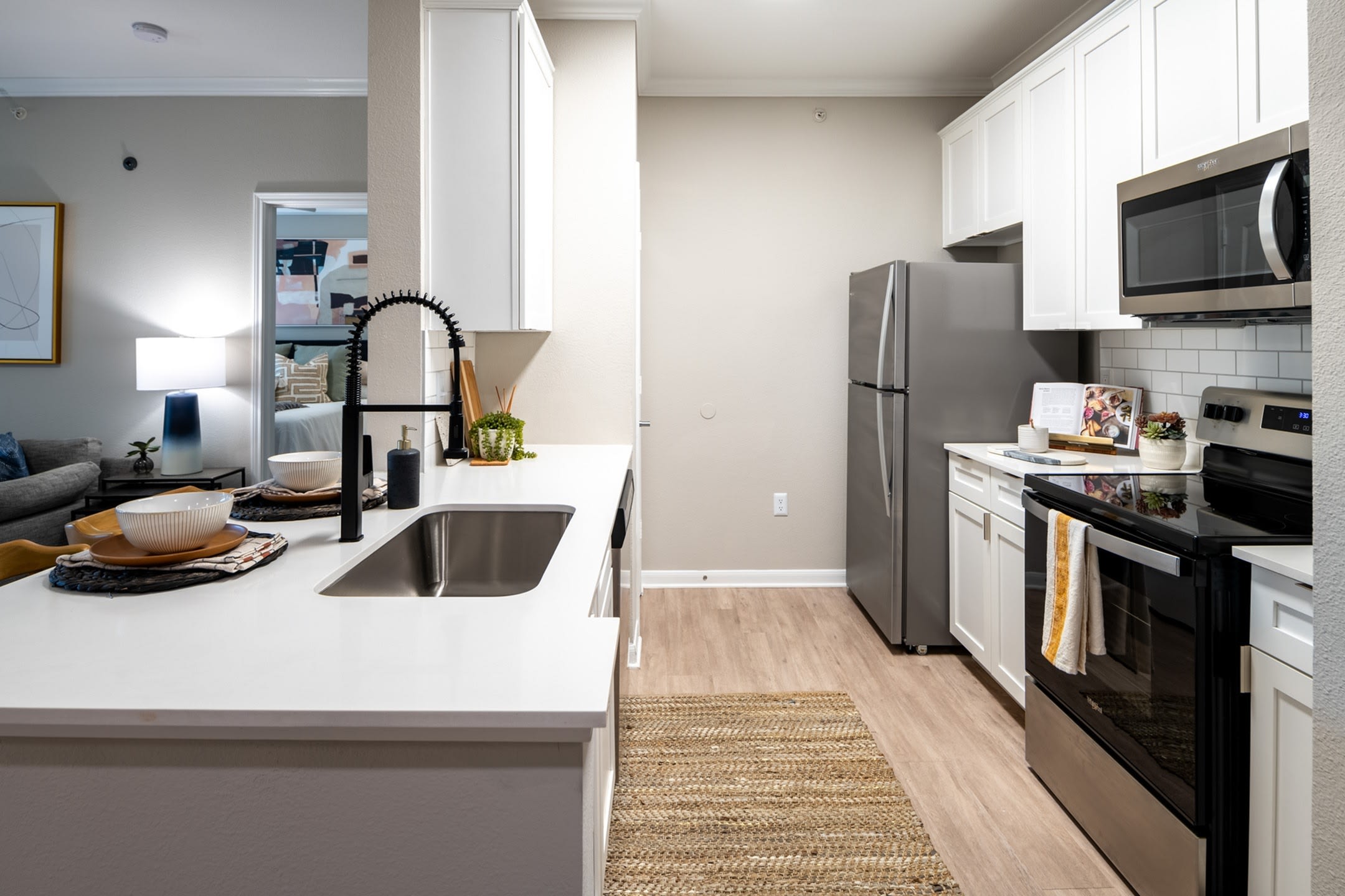 The Pointe at Vista Ridge Apartments – photo 3