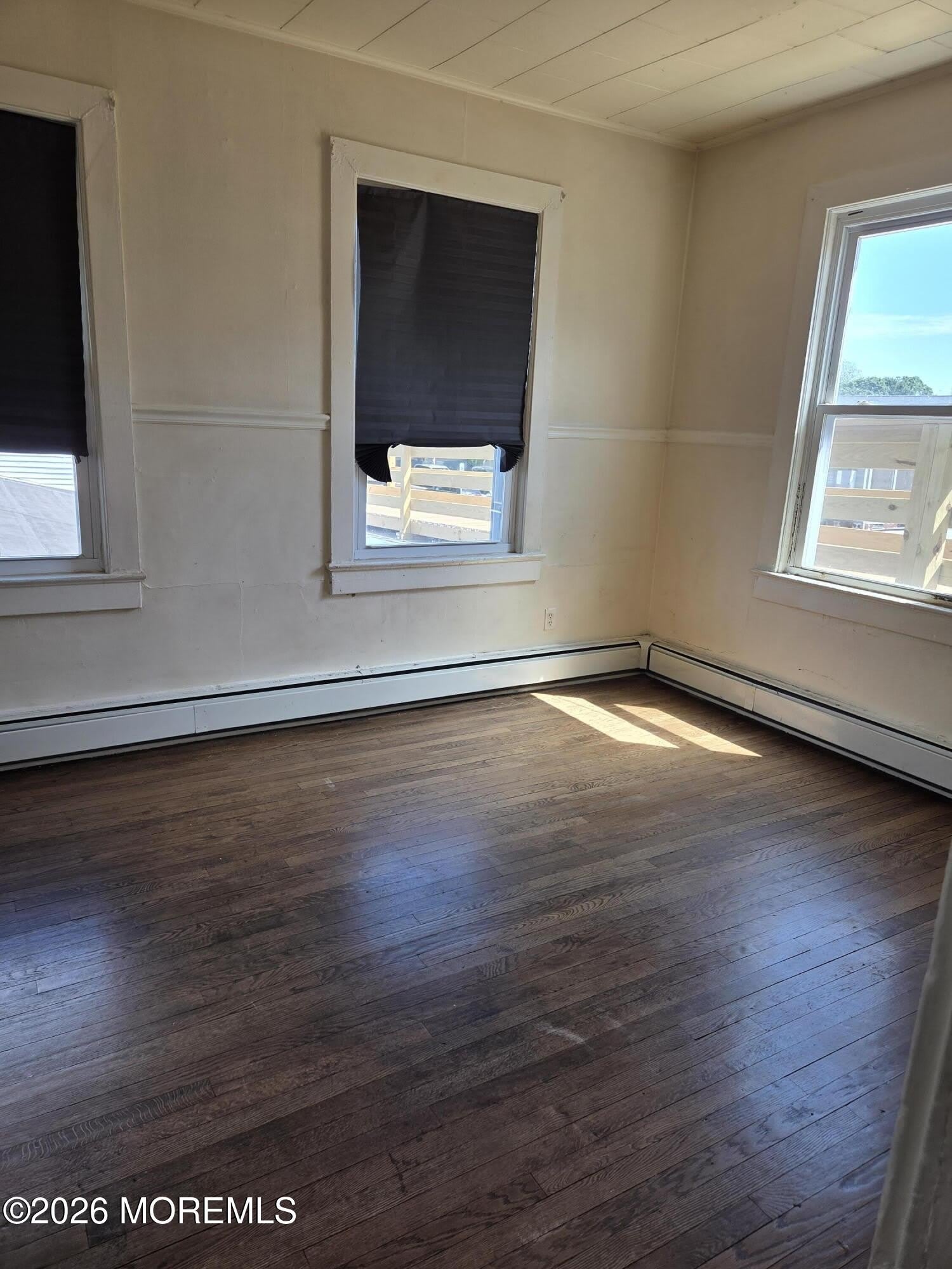 605 Broadway – photo 5