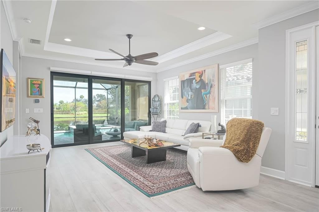 8013 Calle Canovas Ct – photo 3