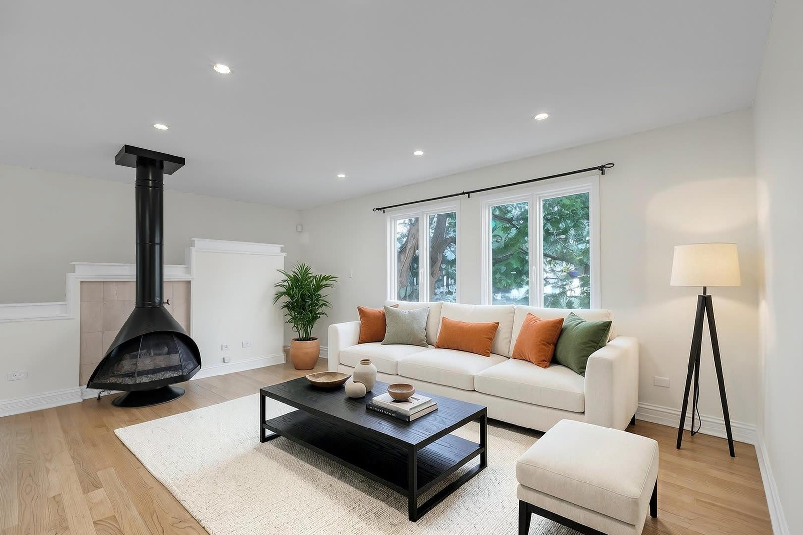 608 Inverrary Lane – photo 3
