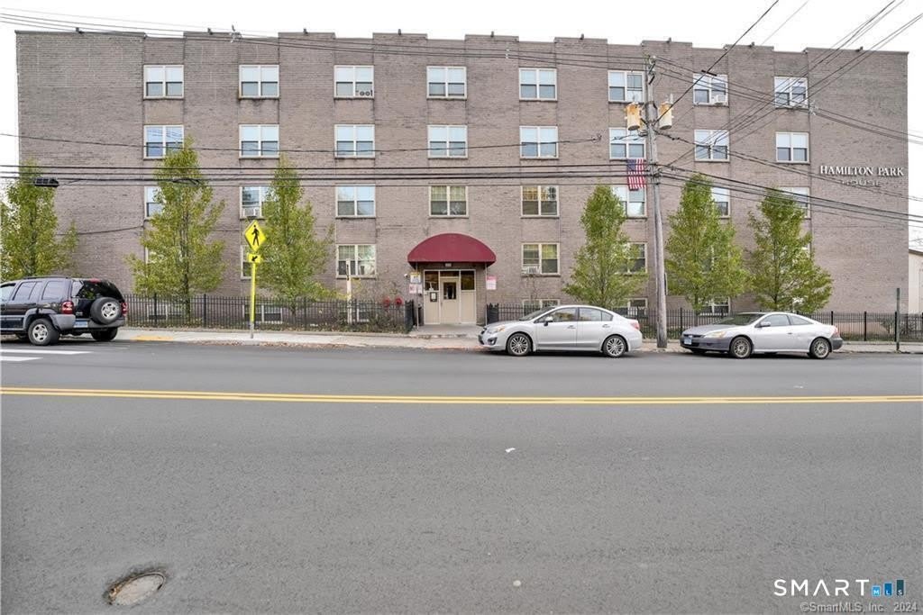 1660 E Main Street – photo 1