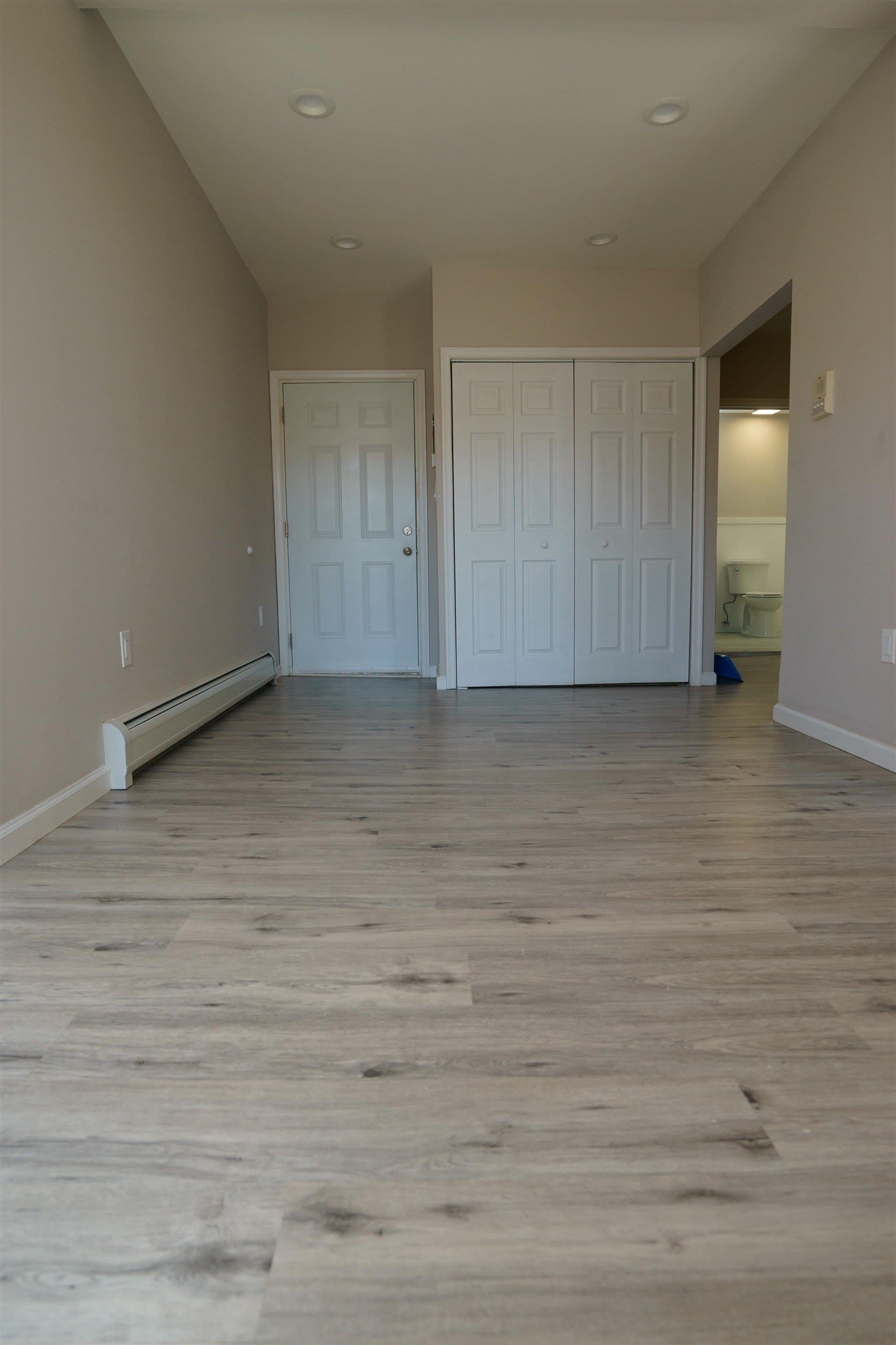 415 BROADWAY – photo 3
