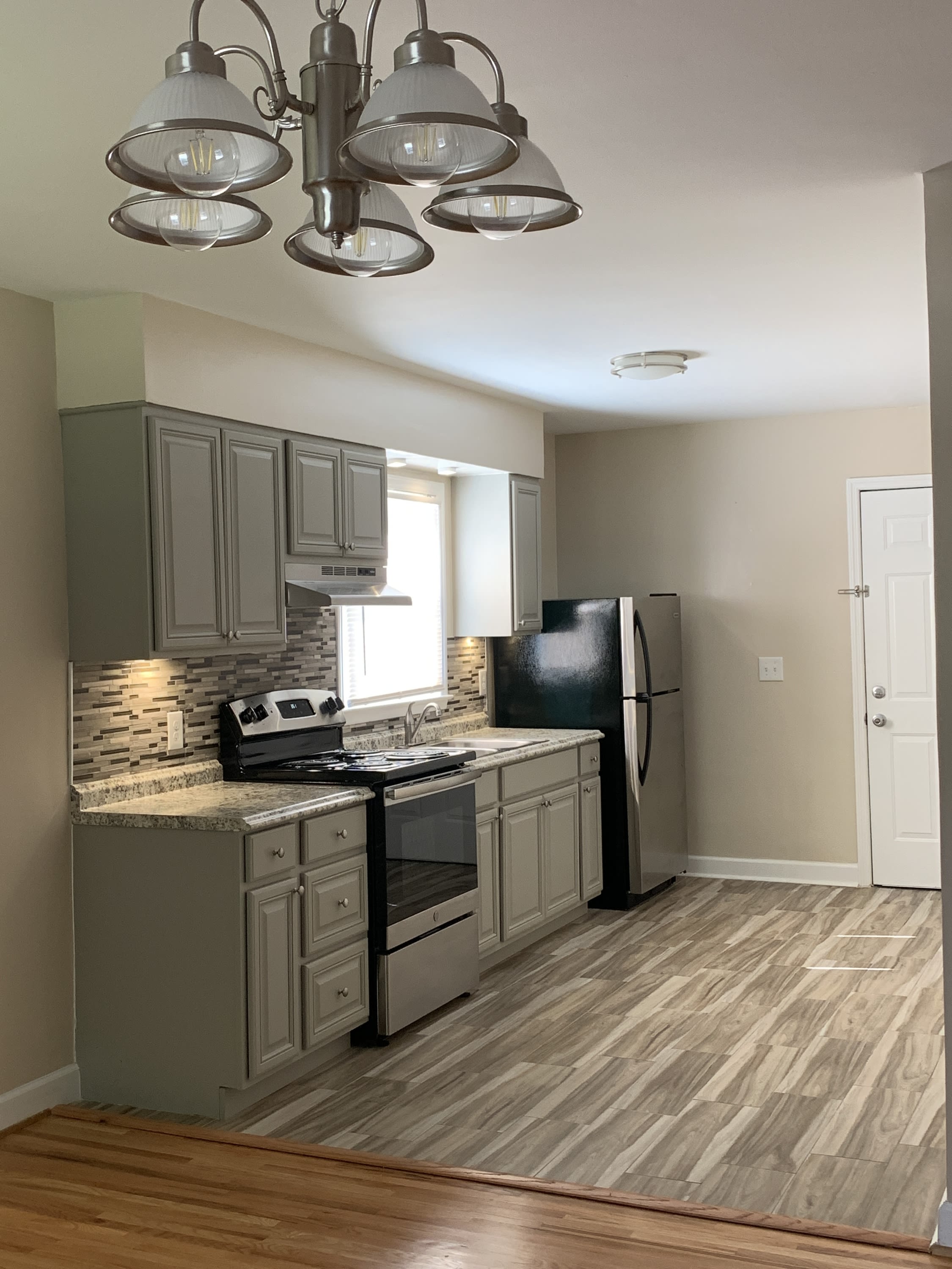 1727 Darbrook Drive – photo 4