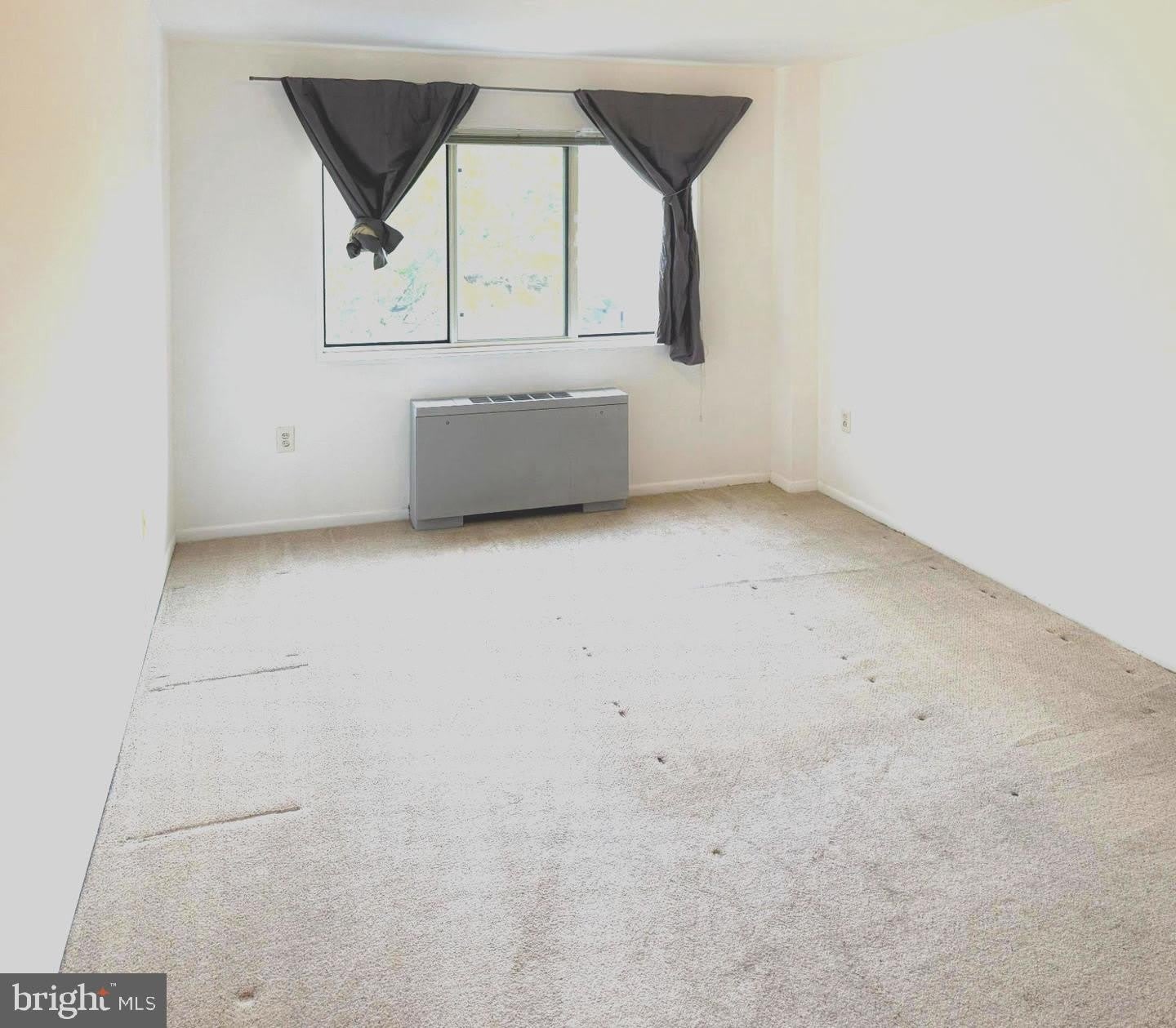 200 N MAPLE Avenue – photo 2