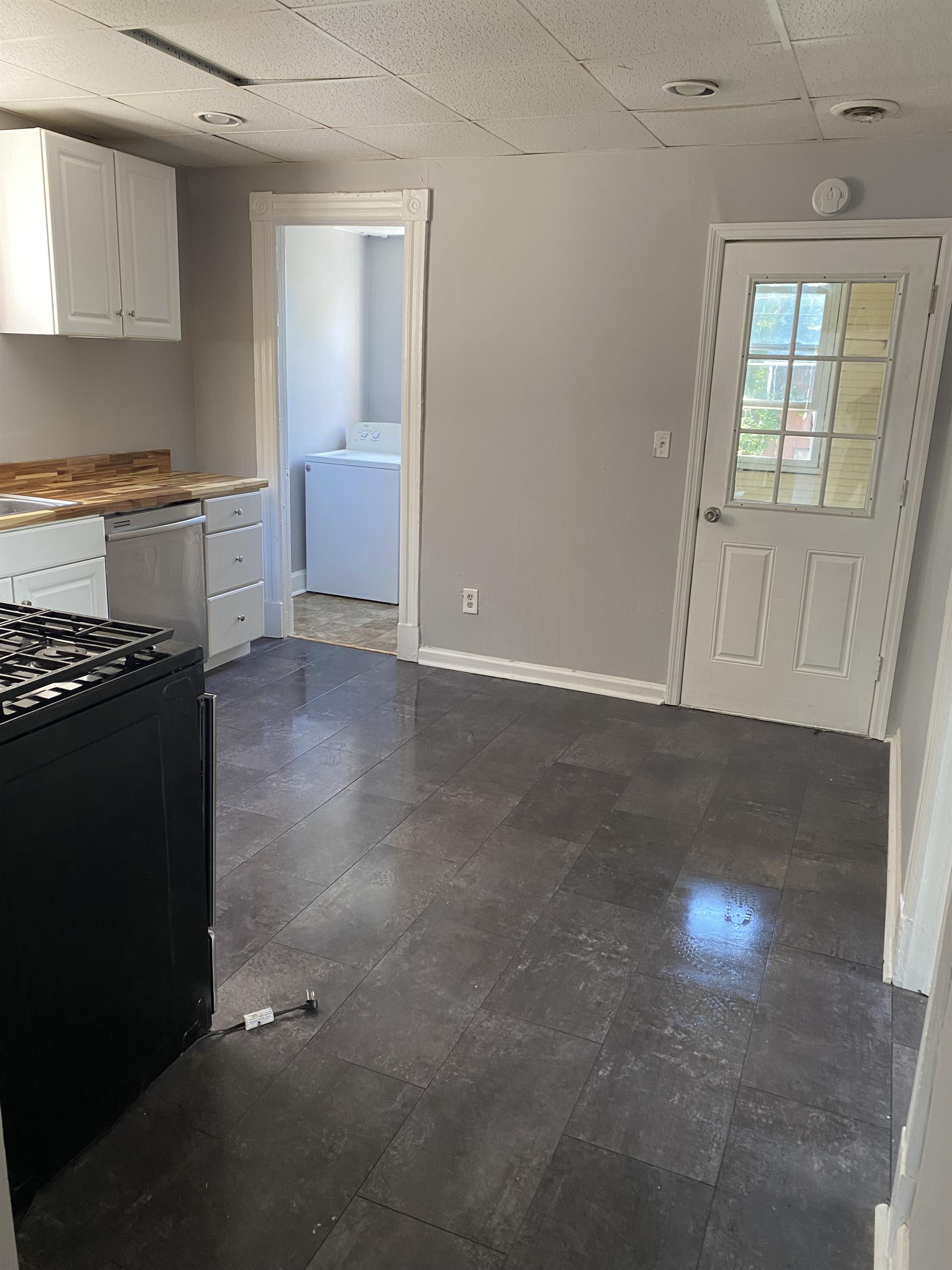 381 5th Avenue – photo 4